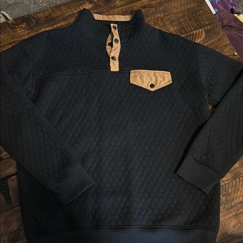 ZYIA Black Quilted Sweatshirt with Tan Accents
